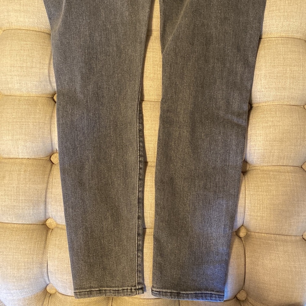 LOFT Grey Skinny Jeggings - Picture 3 of 6